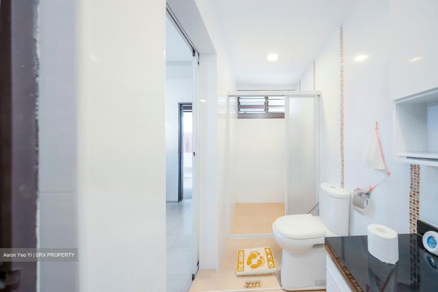 Highland Road (D19), Terrace #543062641